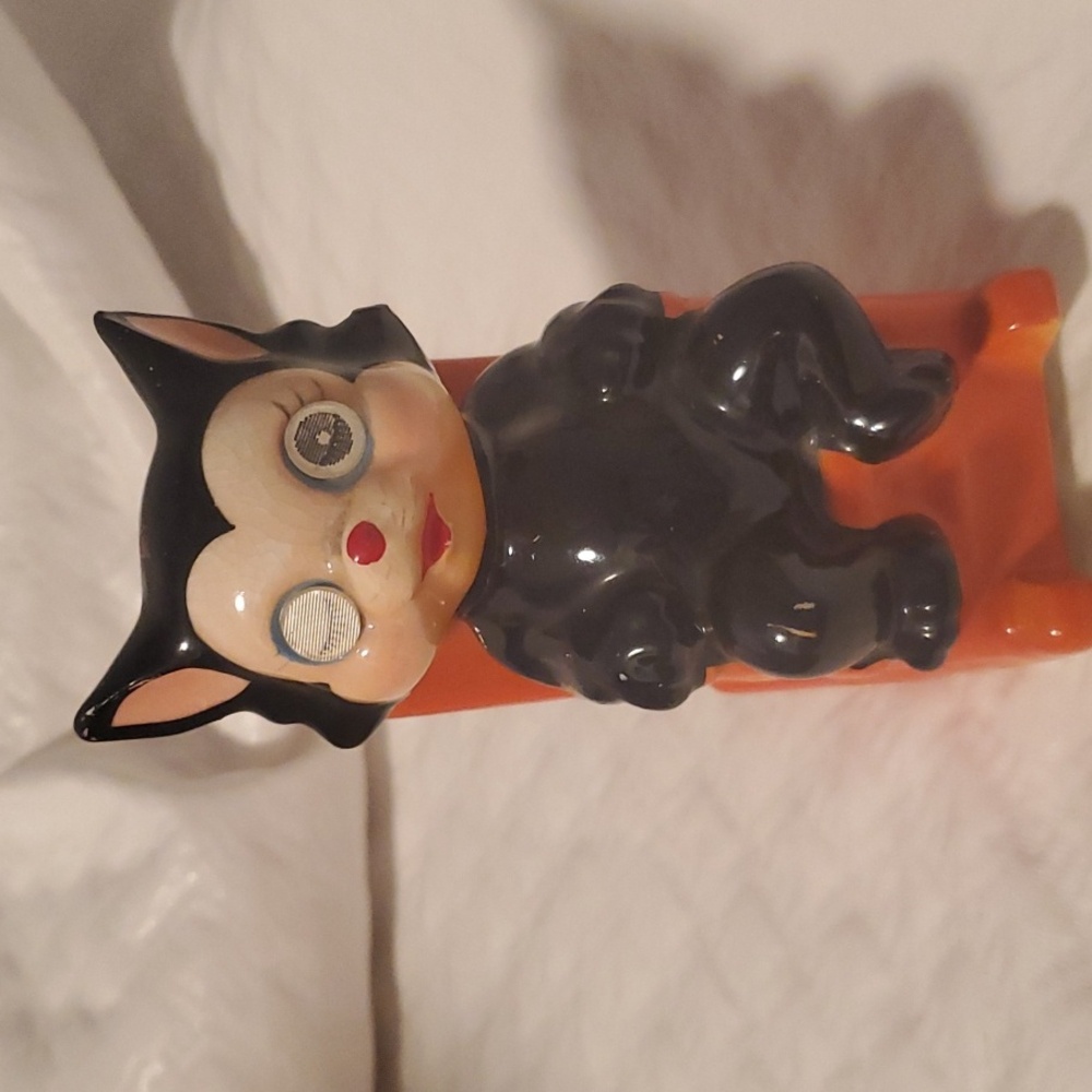 ❤Vintage black cat rocking flicker eyes coin bank